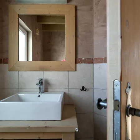 Bellavista Fuer 16 Gaeste Mit Hockeytisch By Interhome Hébergement de vacances